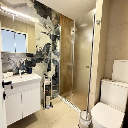 Sea Remedy 24 Apartment